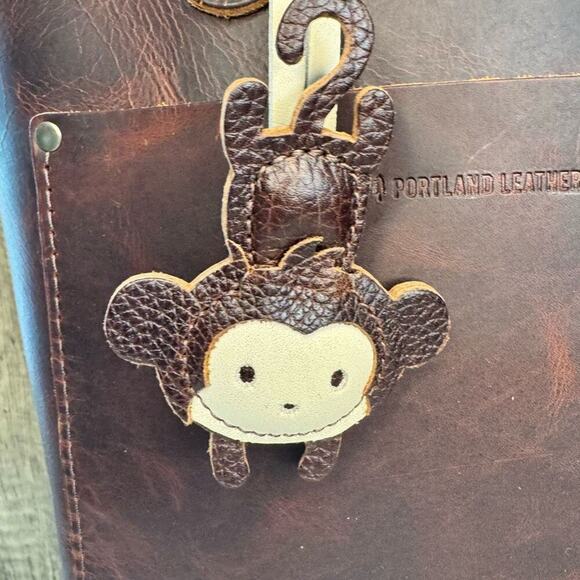 COLDBREW Portland Leather Keychain Monkey Charm FAST SHIP Charm - Picture 2 of 3